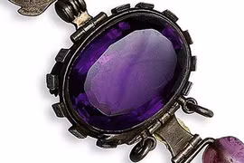 Kỳ lạ người đàn ông luôn gặp xui xẻo từ khi mang viên đá này