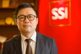 Ông Nguyễn Duy Hưng sang tay cổ phiếu SSI và PAN cho công ty riêng với giá trị 338 tỷ đồng