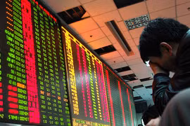 Cổ phiếu bất động sản và xây dựng chao đảo vì Covid-19