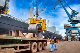 Sản lượng thép cuộn cán nóng HRC Hòa Phát trong tháng 2 tăng 36%