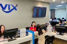VIX lãi quý 2 gấp 10 lần với 565 tỷ, cổ phiếu 'phi' gần 100% trong 3 tháng