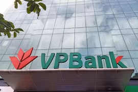 Sếp VPBank muốn gom thêm 350.000 cổ phiếu VPB