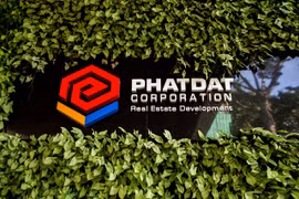 Phát Đạt lên tiếng khi loạt cán bộ chủ chốt bán ra hàng triệu cổ phiếu