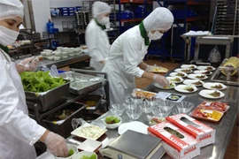 Lao đao vì COVID-19, lợi nhuận quý I của Suất ăn Hàng không Nội Bài lao dốc 94%