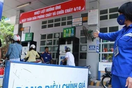 Giá xăng dầu, thực phẩm tăng kéo CPI tăng 1,68% trong 2 tháng đầu năm