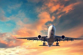 VNA lỗ 4.000 tỷ, Vietjet lỗ 2.000 tỷ: Các doanh nghiệp hàng không sống 'vật vờ' mùa COVID-19