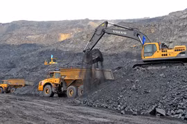 Than Núi Béo - Vinacomin bị phạt và truy thu thuế 2 tỷ đồng 