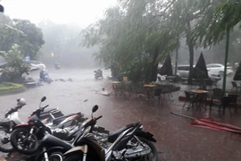 Tình hình các tỉnh ứng phó bão số 2 sắp đổ bộ đất liền