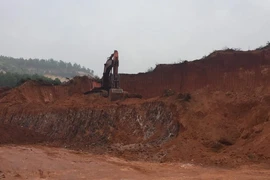 Hải Dương: Thủ đoạn tinh vi, “đất tặc” thản nhiên khai thác khoáng sản?