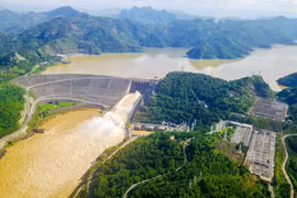 Thủy điện Sơn La, Hòa Bình đồng loạt xả lũ chiều nay 3/9