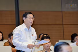 PTT Vương Đình Huệ: "Chúng ta có tiền mà không tiêu hết được"