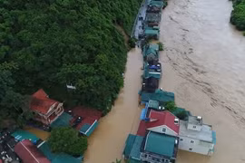 Mưa lũ do bão số 4 đã gây thiệt hại lớn tới mức nào?