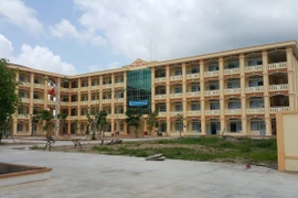 Tiền Giang: Cty Tân Hoàn Thiện vì sao trúng thầu lớn, trượt thầu nhỏ? 