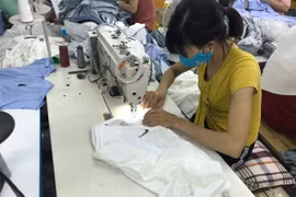 Hàng nghìn sản phẩm giả thương hiệu Adidas, Nike, Gucci, Lacoste