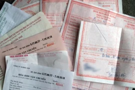 Khởi tố 3 cán bộ Sacombank 'dính' vụ mua bán hóa đơn 2.000 tỷ