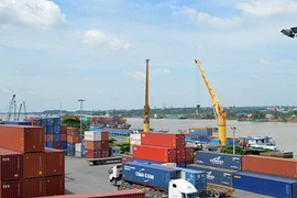 Đằng sau giao dịch thoái vốn 'chóng vánh' của VNDirect tại Cảng Đồng Nai