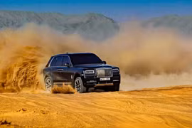 Rolls-Royce Cullinan ngày càng chứng minh 'không phải dạng vừa'