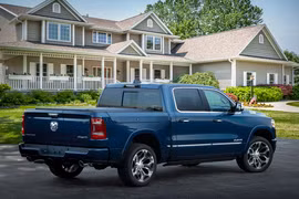 Ram 1500 Limited 2022 bản kỷ niệm 10 năm giá hơn 1,37 tỷ đồng