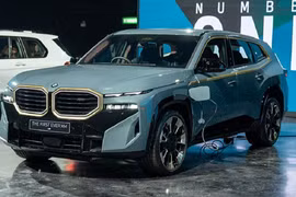 Cận cảnh BMW XM 2023 hơn 10 tỷ đồng tại Thái Lan