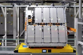 Xuất hiện loại pin dành cho ô tô có thể sạc đầy chỉ trong 10 phút