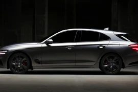 Lộ hàng Genesis G70 2021 hạng sang cốp rộng 