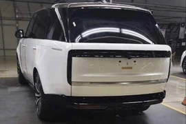 Lộ hàng Range Rover 2022 trước ngày ra mắt 