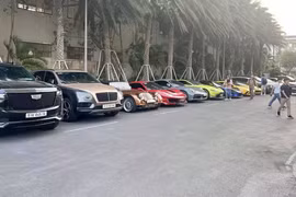 Tay chơi Hoàng Kim Khánh lại khoe dàn siêu xe gần 200 tỷ 