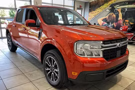 Chi tiết Ford Maverick 2022 giá rẻ hơn Ranger, liên tục 'cháy hàng'