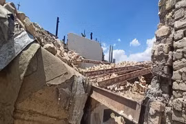 Động đất ở Iran, hơn 120 người thương vong