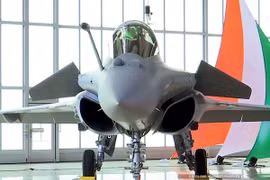 Ấn Độ giải thích việc mua tiêm kích Rafale: Tiền nào của ấy