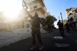 Phiến quân HTS tấn công thành phố Homs ở miền Nam Syria