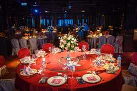 Đi ăn cưới, cụ ông chết tức tưởi sau khi nhận món quà này 