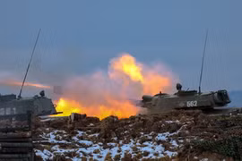 Vướng bẫy hiểm, 5 lữ đoàn Ukraine tháo chạy trong biển lửa