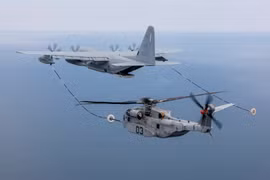 Những quốc gia Đông Nam Á “chơi sang” mua máy bay tiếp dầu trên không