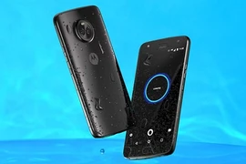 Moto X5 có 4 camera, viền mỏng, cụm notch phong cách iPhone X
