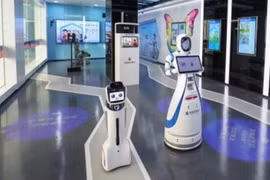 Ảnh: Bên trong ngân hàng không nhân viên đầu tiên trên thế giới