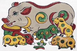 Ngoài lì xì, người Việt còn tặng nhau quà gì ngày Tết?