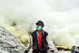 Nghề nhọc nhằn nhất châu Á