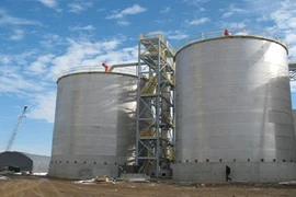 Trước ngày bỏ xăng A92 sang E5, các nhà máy Ethanol hoạt động ra sao?