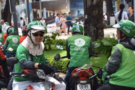 Kiểu phụ thu quái lạ của Grab!