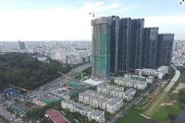 Toàn cảnh siêu dự án đắt đỏ bậc nhất Sài Gòn: Khu biệt thự 500 tỷ, căn hộ hàng hiệu 400 triệu đồng/m2