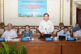 Vì sao hàng nghìn cán bộ ở TP HCM nghỉ việc?