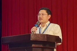 Phó giáo sư trẻ nhất ngành y làm trưởng khoa một đại học lớn