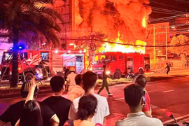 An Giang: Cháy lớn tại cửa hàng điện máy, hàng hóa bị thiêu rụi 