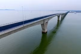 Sai sót kỹ thuật cầu vượt biển dài nhất Việt Nam nguy hiểm không?