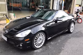 Mui trần "hàng hiếm" Mercedes SLK 55 AMG tại Sài Gòn