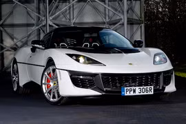 Siêu xe “tàu ngầm” Lotus Evora của James Bond giá 2,2 tỷ