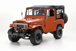 Toyota Land Cruiser FJ40 “hàng nát” hồi sinh giá tiền tỷ