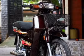 Honda Dream lùn Thái mới như “đập hộp” tại Việt Nam