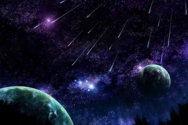 Cực nóng: Đêm nay người Việt đón hiện tượng “Rồng phun lửa” trên bầu trời